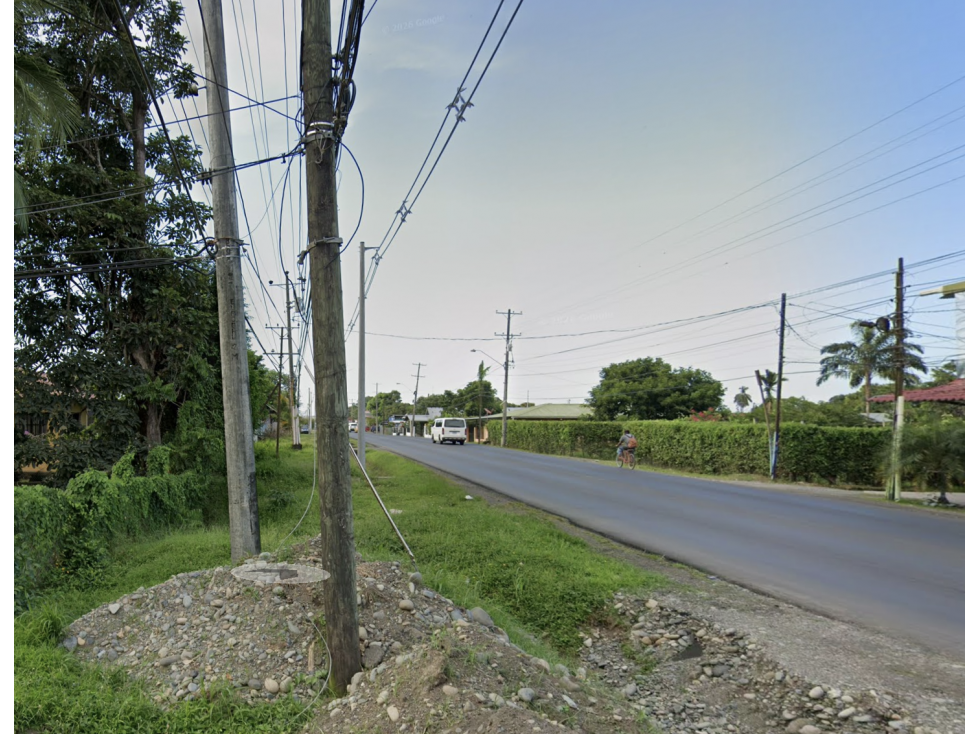 SE VENDE TERRENO EN BOCAS DEL TORO CHANGUINOLA SOBRE AVENIDA PRINCIPAL - 1