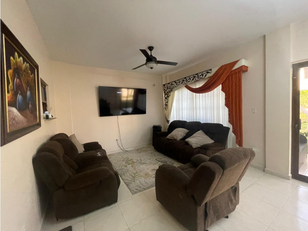 LAS CUMBRES / MIRADOR DEL LAGO / 300M / 4 HABITACION / LINEA BLANCA — foto 3