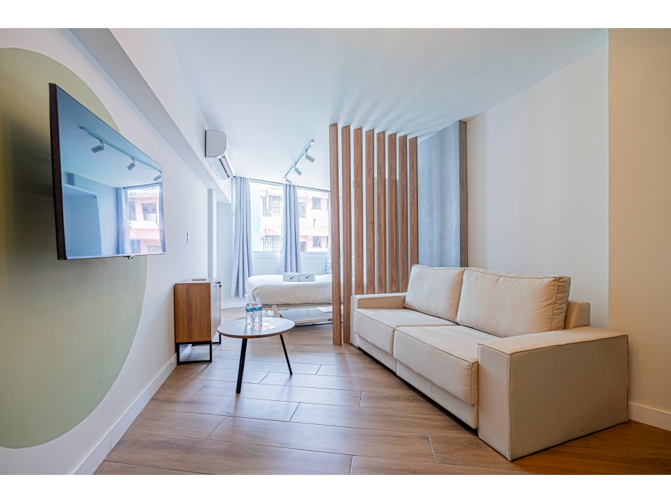 CASCO VIEJO / CASA AMBAR / 35M / 1 ESTUDIO / 1 BAÑO / AMOBLADO
