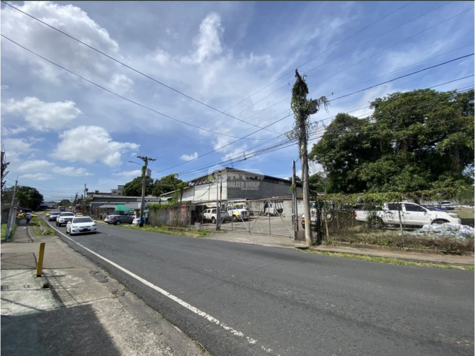 RIO ABAJO / TERRENO CON OFICINAS Y GALERAS / 4452M / CODIGO C-2 RM1 — foto 5