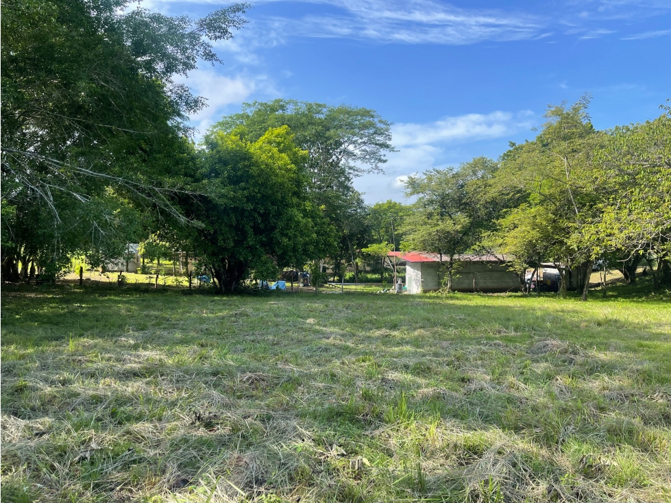 CERRO AZUL / HECIENDA COUNTRY CLUB/ 2822M / PLANO / CLIMA FRIO - 1