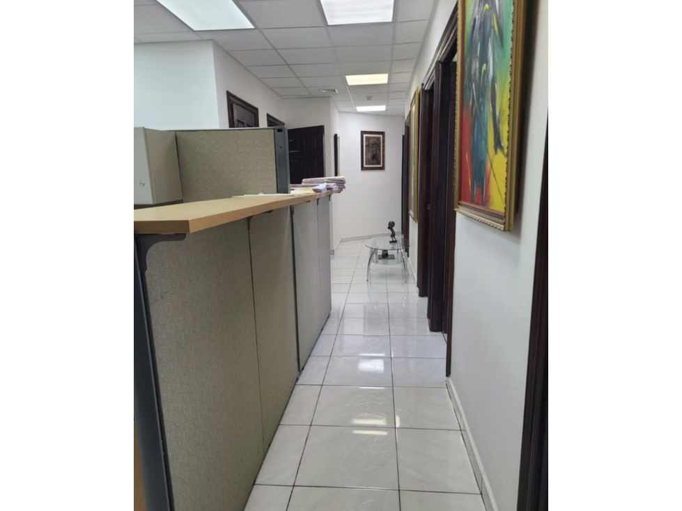 TORRE BANESCO / OCEAN BUSINESS PLAZA / MARBELLA / 164M / 8 OFICINAS - 2