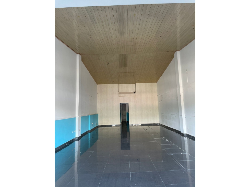 LOCAL COMERCIAL / ALTOS DE PANAMA / PLAZA NORTE / 106M / PLANTA ALTA — foto 2