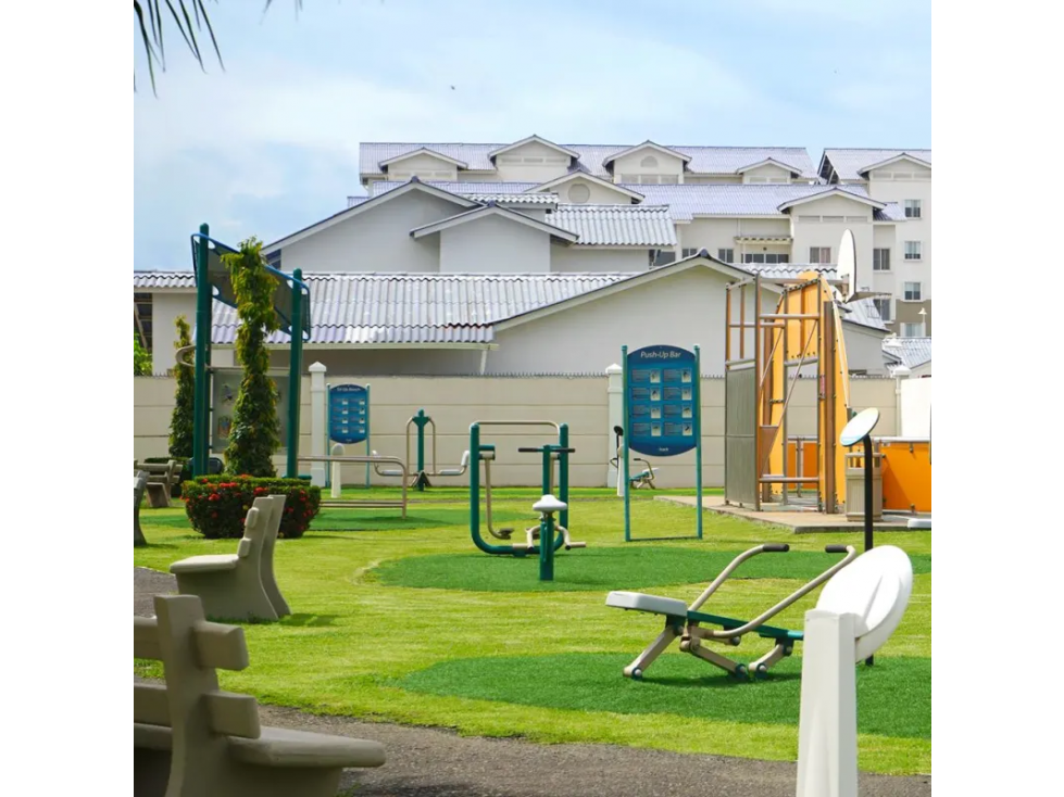 PLAYA DORADA / RESIDENCIAL PLAYAMAR / 188 M2 / 4 HABITACIONES - 4