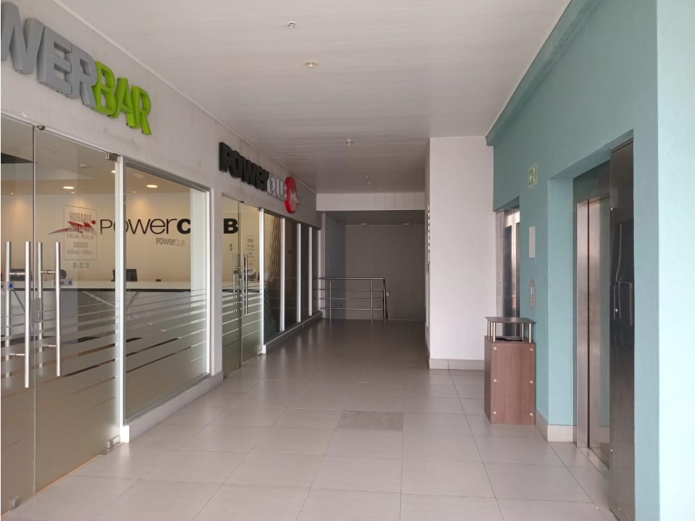 LOCAL / PLAZA CAMINOS CENTENNIAL / 415M / PISO 2 CON TERRAZA JC — foto 4