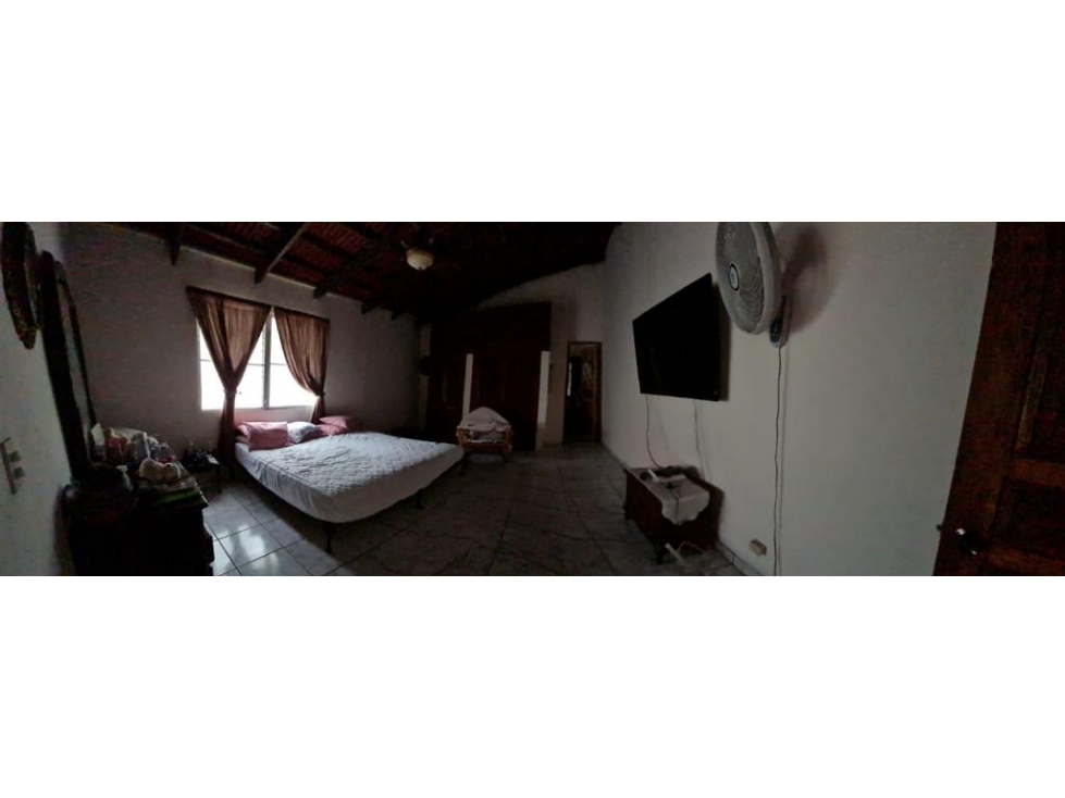 NUEVA GORGONA / 4 HECTAREAS / 5 HABITACIONES / PISCINA — foto 6