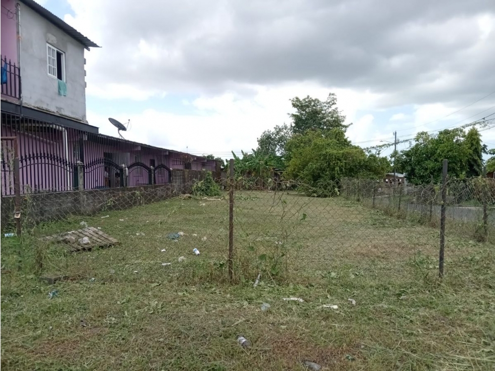 TERRENO / 24 DE DICIEMBRE / MONTE RICO / 400M / EN ESQUINA DE CALLE JC — foto 3