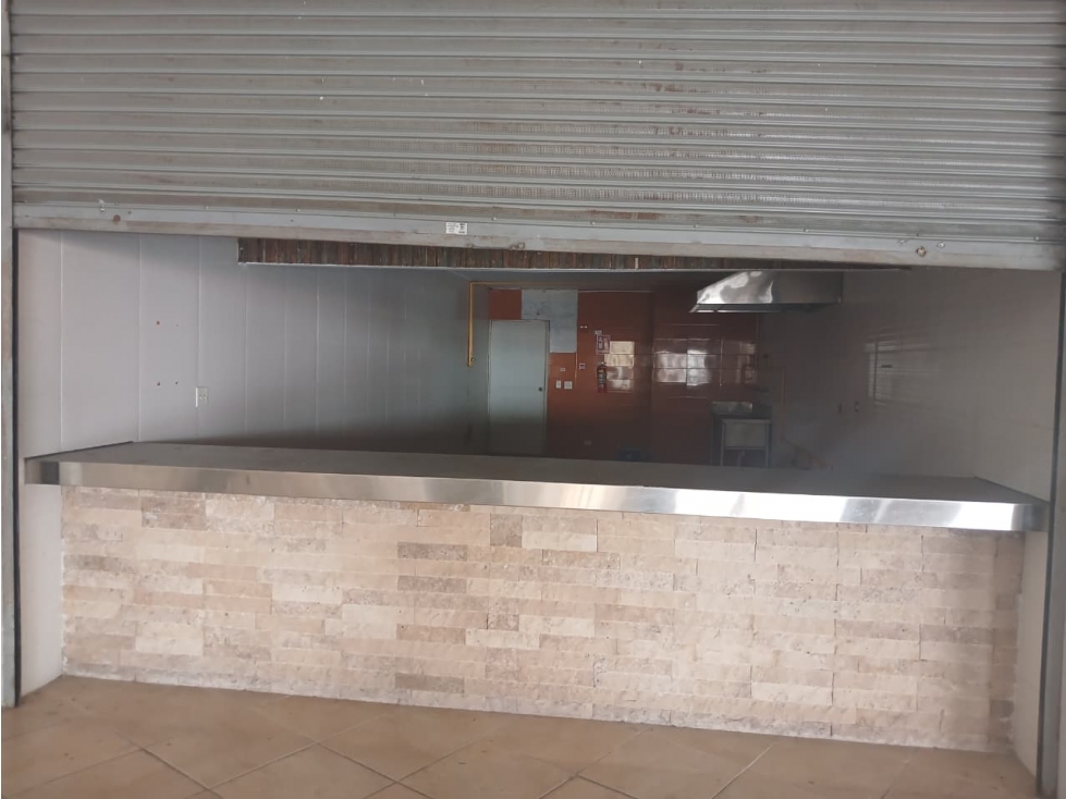 CORONADO MALL / 42M / UBICACION ESTRATEGICA / VACIO / FOOD COURT AG - 3
