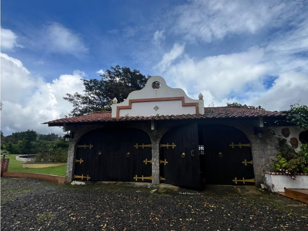 COCLE / EL VALLE DE ANTON / 18000M / VISTAS AL OCEANO / BOHIO / RIO AG - 3