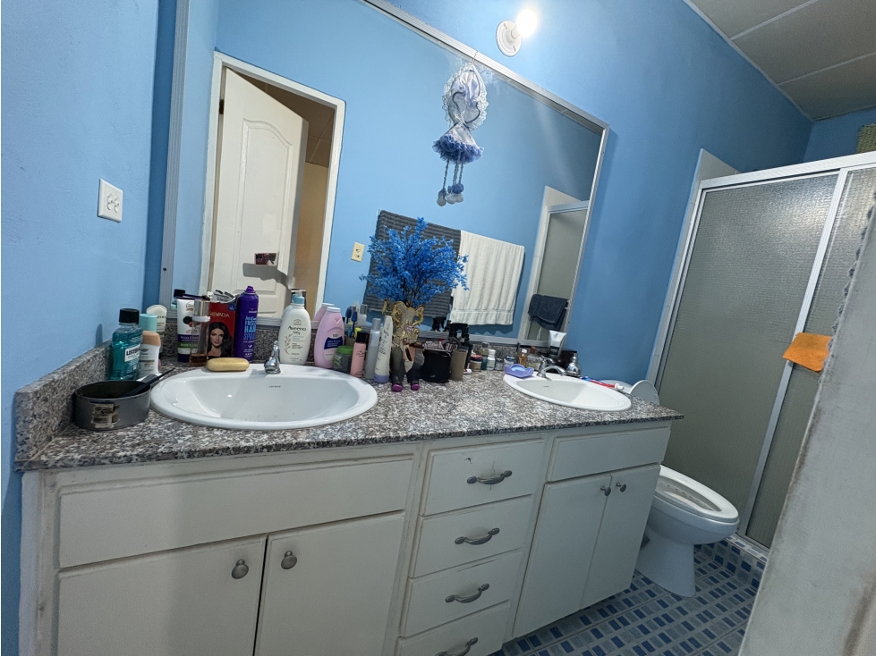 SE VENDE CASA EN NATA DE 4 HABITACIONES CERCA DE LA PANAMERICANA - 4