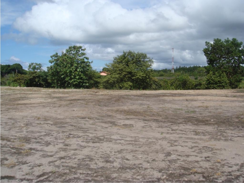 SE VENDE TERRENO DE 32 HAS FRENTE A LA PANAMERICNA SANTA CLARA / AG - 1