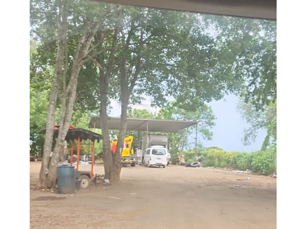 SE VENDE TERRENO COMERCIAL CHITRE 5505M FRENTE AL HOTEL AZUERO - 5