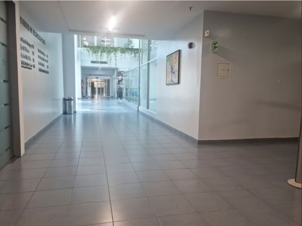 SE ALQUILA CONSULTORIO MEDICO EN PACÍFICA SALUD DE 27M AMOBLADO - 3