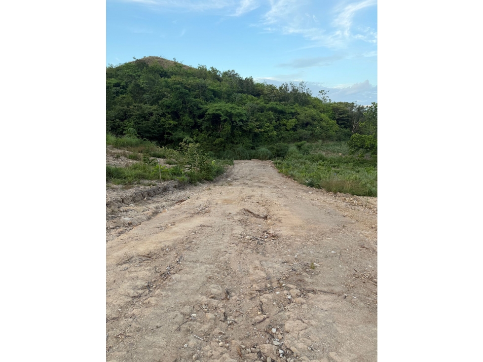 SE VENDE TERRENO EN CHAME 853 M2 VIA A LA LAGUNA — foto 4