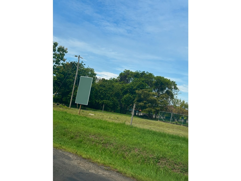 TERRENO / CORONADO / 1,269 M2 / SOBRE LA VÍA / A MINUTOS DE PLAYA — foto 2