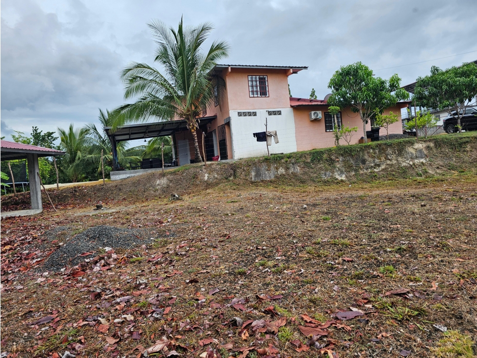 SE VENDE TERRENO EN SAN CARLOS 771 M2 CON ARBOLES FRUTALES
