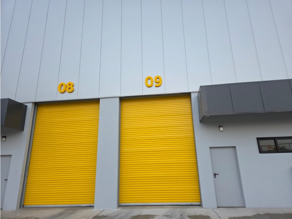 SE ALQUILA GALERA COMERCIAL JUAN DIAZ LEMAX 212M PLANTA BAJA NUEVO - 2