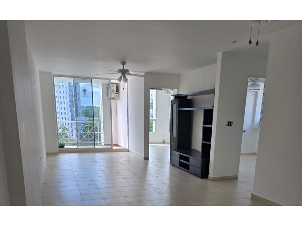 VIA ARGENTINA / PLAZA 77 / 123M / 3 HABITACION / 2 PARKING / BALCON