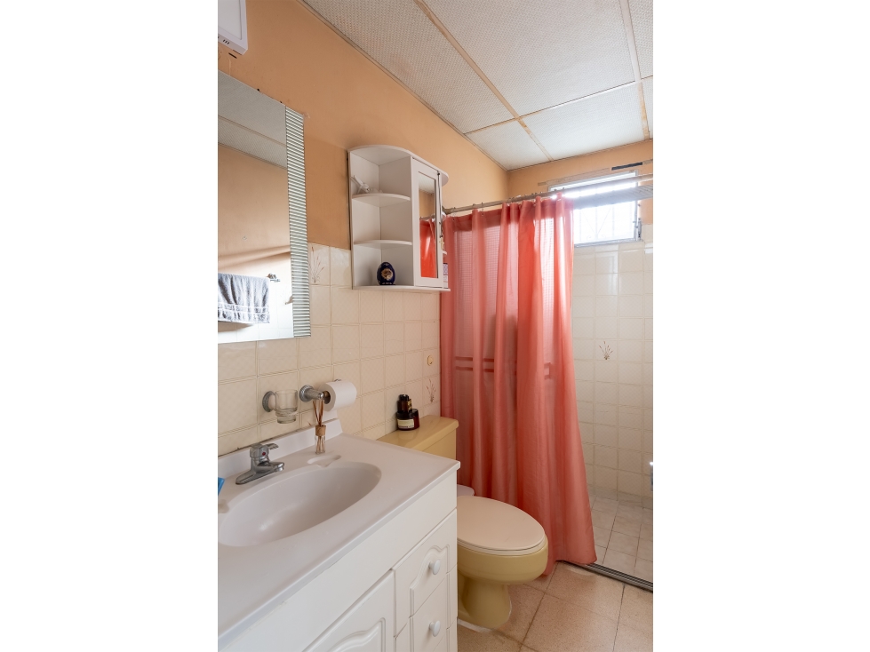 SE VENDE CASA 156 M2 EN JUAN DIAZ CAMPO LINDBERGH CON JARDIN CERCADA - 5