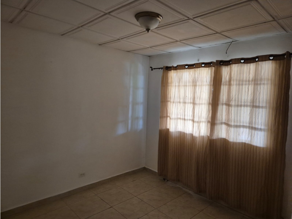 ARRAIJAN / VILLAS EL CARRIZAL / 3 HABITACIONES / 145 M2 / TERRAZA — foto 3