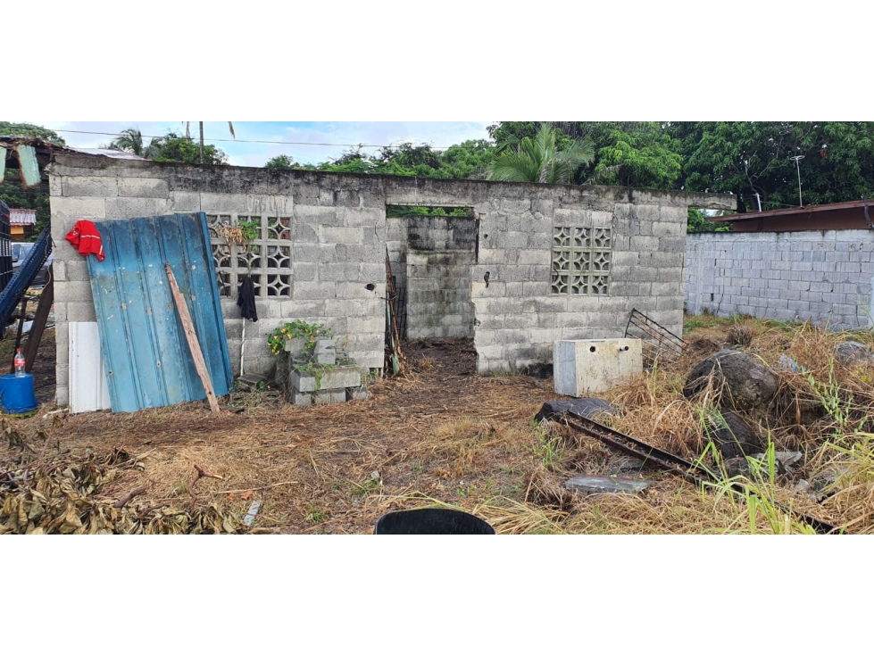 SE VENDE TERRENO EN PUNTA CHAME 1100 M2 FRENTE AL MAR CON ZONAS VERDES - 3