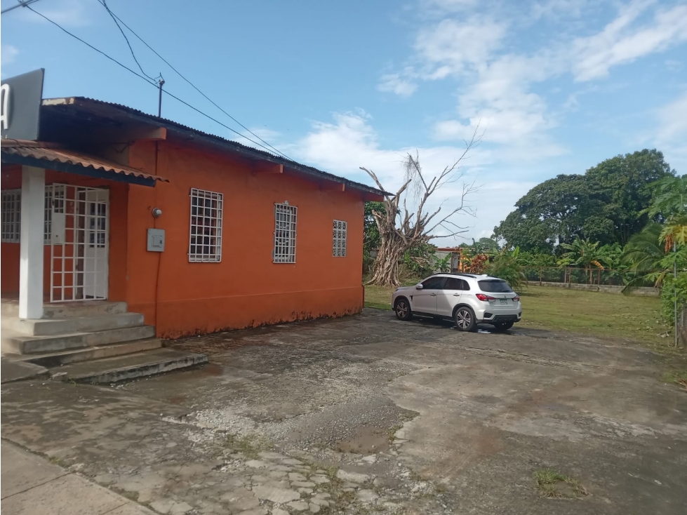 CHORREA / BARRIO COLON / 1025 M2 / TERRENO / CON ZONAS VERDES - 3