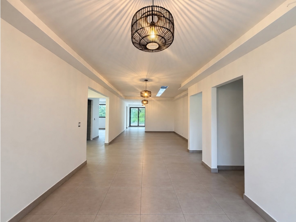 GORGONA / PH MALIBU LAKE / 4 HABITACIONES / 600M / PISCINA / JACUZZI — foto 3