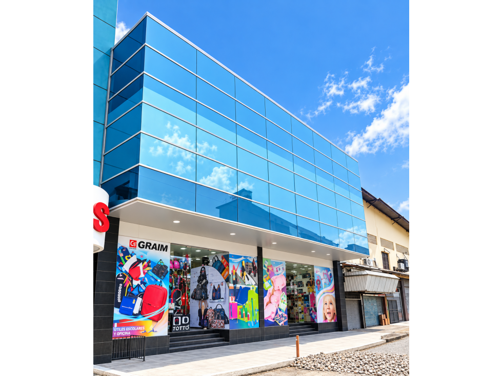 COLON / LOCAL / ZONA LIBRE / FRANCE FIELD / 900M2 / 2 NIVELES / AMPLIO - 2