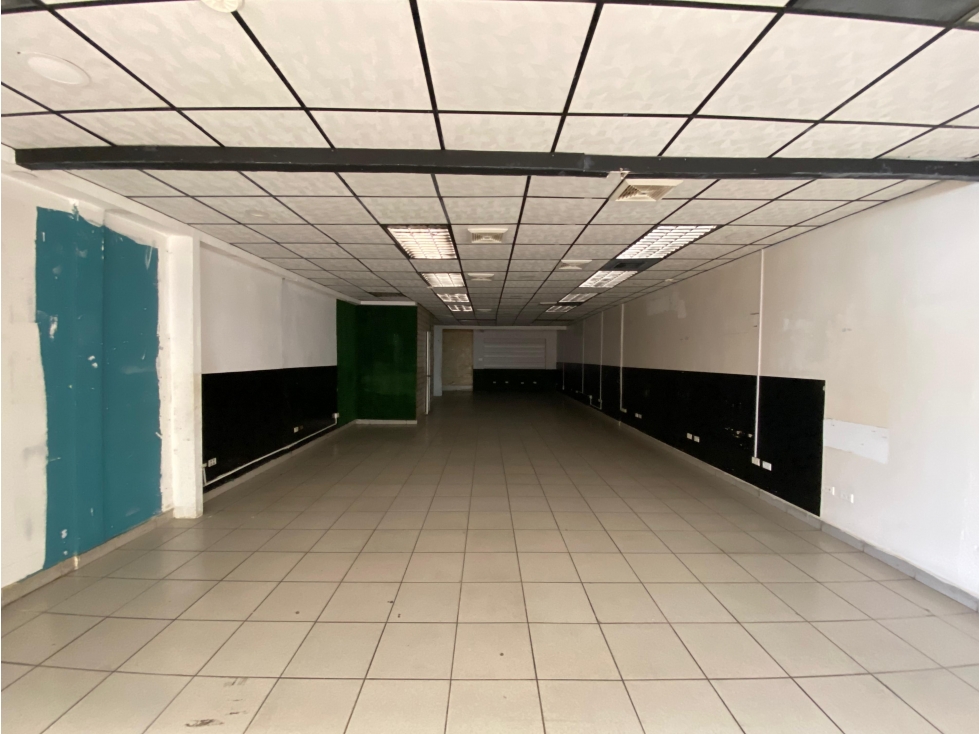 LOS ANDES / LOCAL COMERCIAL / 110 M / PLANTA ALTA / ESTACION DEL TREN