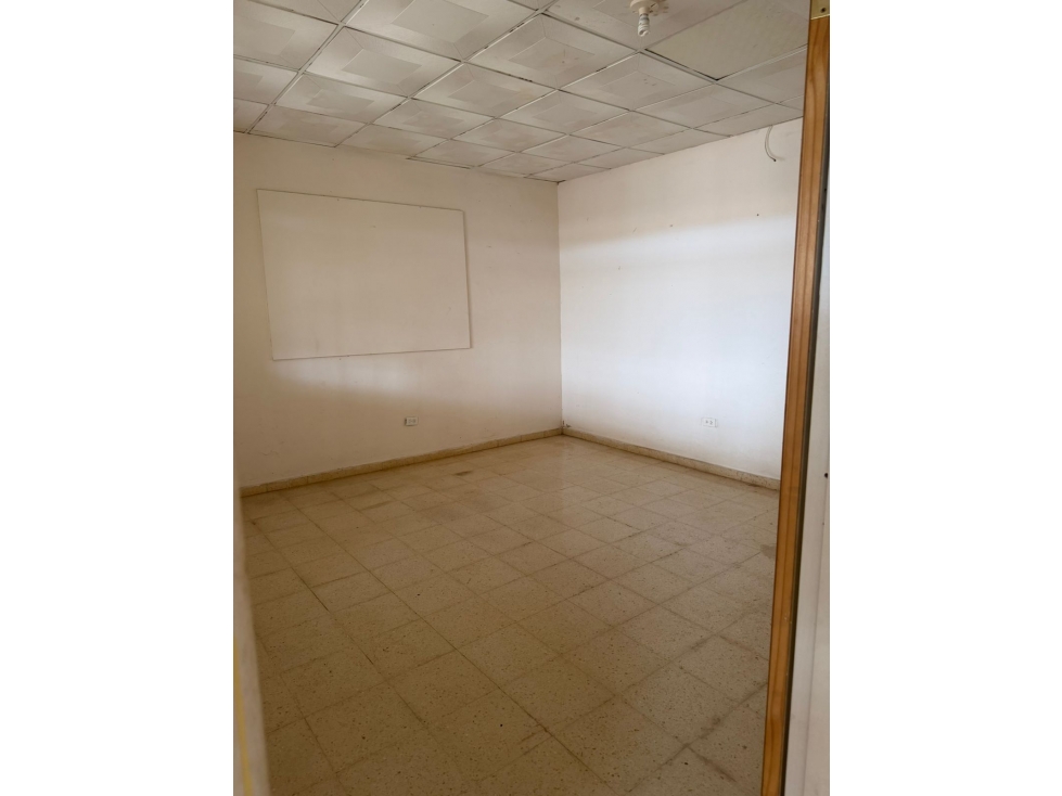 HERRERA / CHITRE / 609M / 3 HABITACIONES / 2 PARKING / TERRAZA - 6