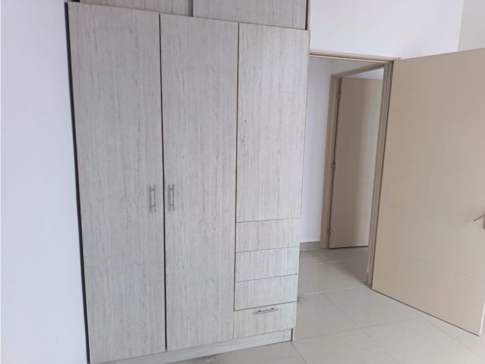 SE VENDE APARTAMENTO EN EL CARMEN PH RAINBOW TOWERS CON BALCON — foto 5