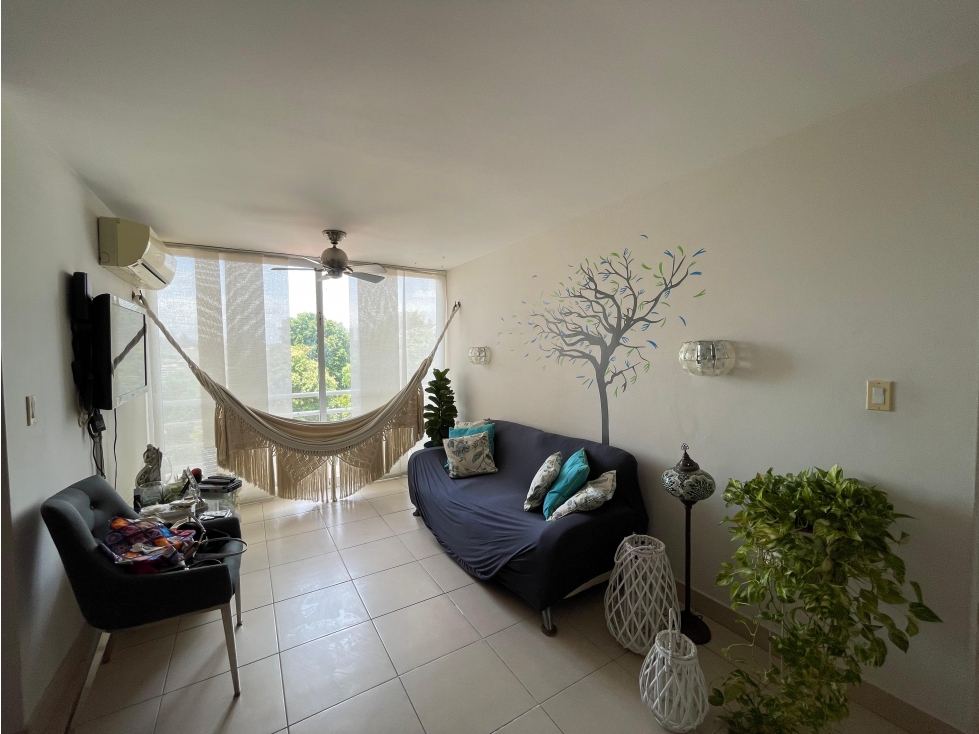 SE ALQUILA APARTAMENTO EN HATO PINTADO PH MIRADOR DE SIENA AMOBLADO