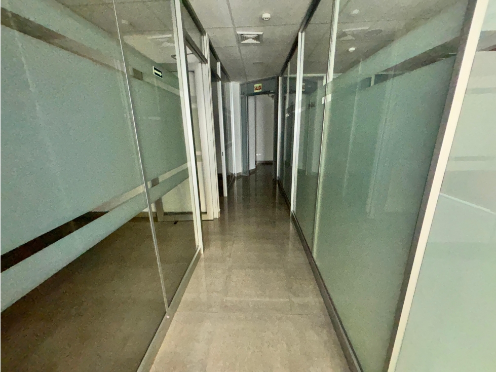TORRE BANESCO / OCEAN BUSINESS PLAZA / MARBELLA / 103m / DIVISIONES — foto 2