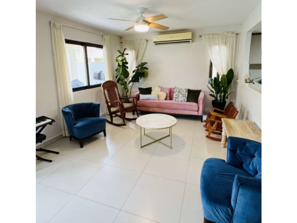 PANAMA PACIFICO / WOODLANDS / 198M / 3 HABITACION / 2 NIVEL / TERRAZA