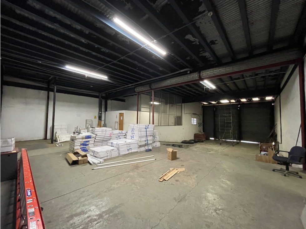 COLON / ZONA LIBRE / GALERA COMERCIAL FRANCE FIELD / 1628M / 2 NIVELES — foto 3