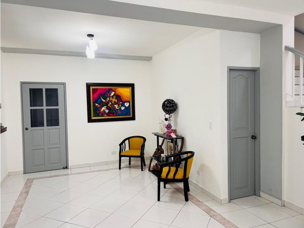 SE VENDE ESPECTACULAR CASA DUPLEX 491 M2 EN ALTOS DE PANAMA — foto 3