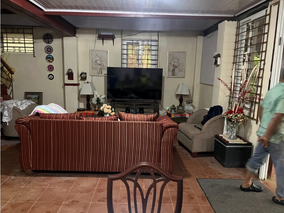 SE VENDE CASA EN ALTOS DE CERRO AZUL URB EL CASTILLO CON TERRAZA — foto 5