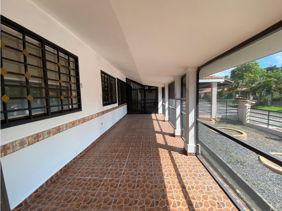 SE VENDE CASA EN RESIDENCIAL HOWARD DE 3 HABITACIONES 596M2 — foto 6
