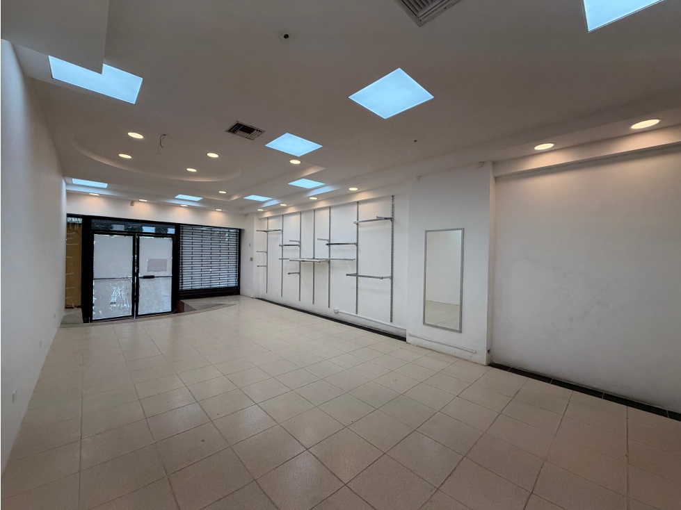 SE VENDE LOCAL PLAZA EDISON 306M 2 NIVELES DIVISIONES SOBRE VIA — foto 5