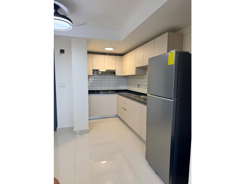 SE ALQUILA TUMBA MUERTO VENICE PLACE 50M 1 HABITACION AMOBLADO — foto 3