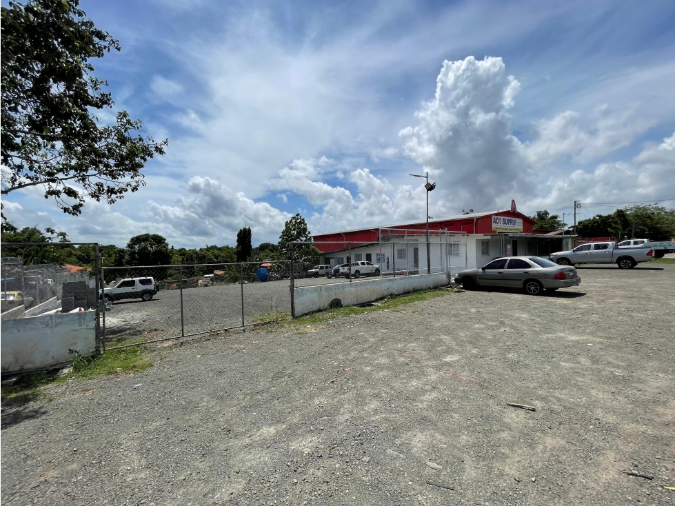 SE ALQUILA OFICINA EN CHORRERA 1800 M2 CON DEPOSITO 3 DIVICIONES — foto 3