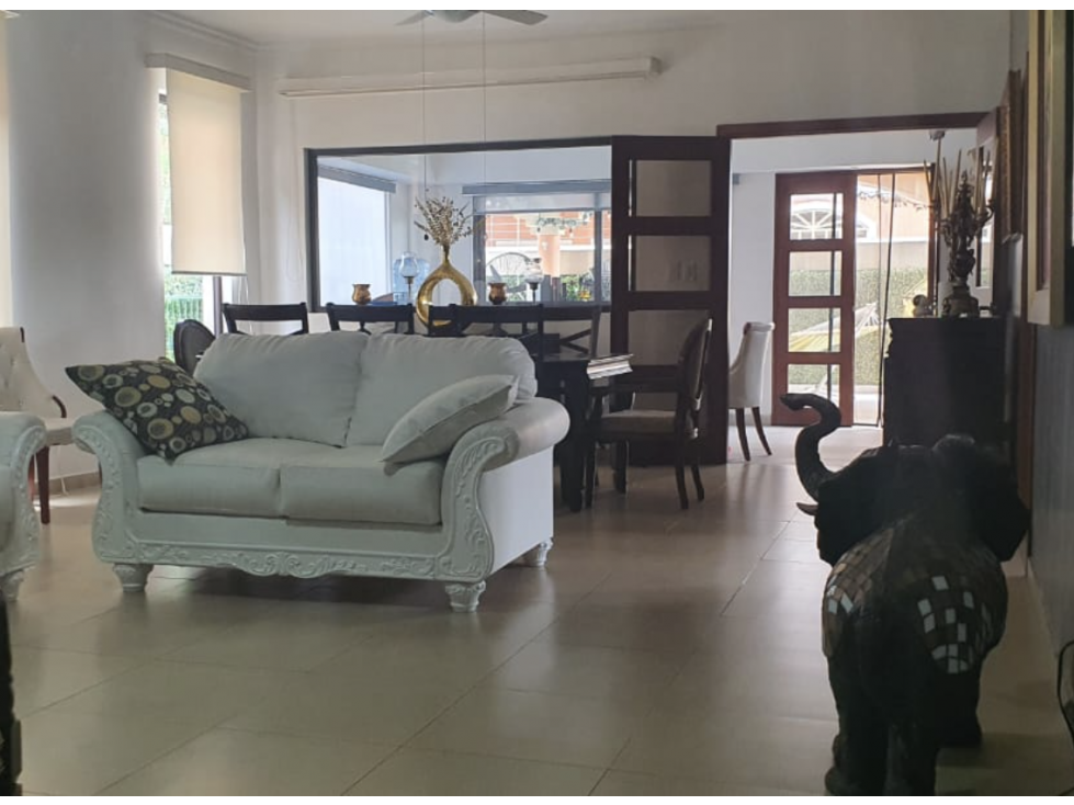 COSTA SUR / EL DORAL / 500M / 4 HABITACIONES / 4 PARKING