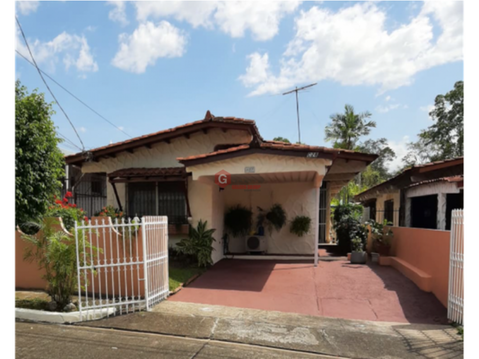 CASA EN VENTA / VILLA DE LAS FUENTES / 4 RECAMARAS / 320 M2