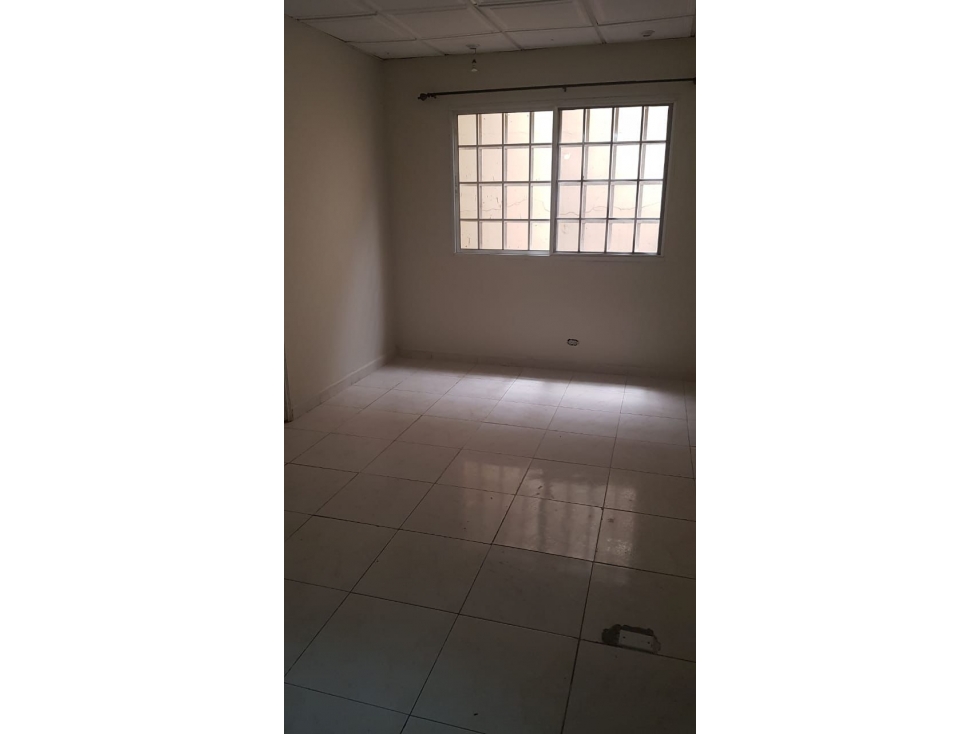 ARRAIJAN / VILLAS EL CARRIZAL / 3 HABITACIONES / 250m2 / VACIO — foto 6