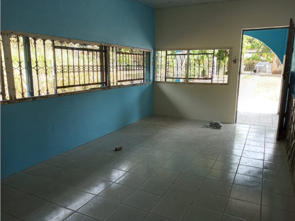 GORGONA / CASA CON AMPLIO TERRENO / 850M2 / 2 HABITACION — foto 4