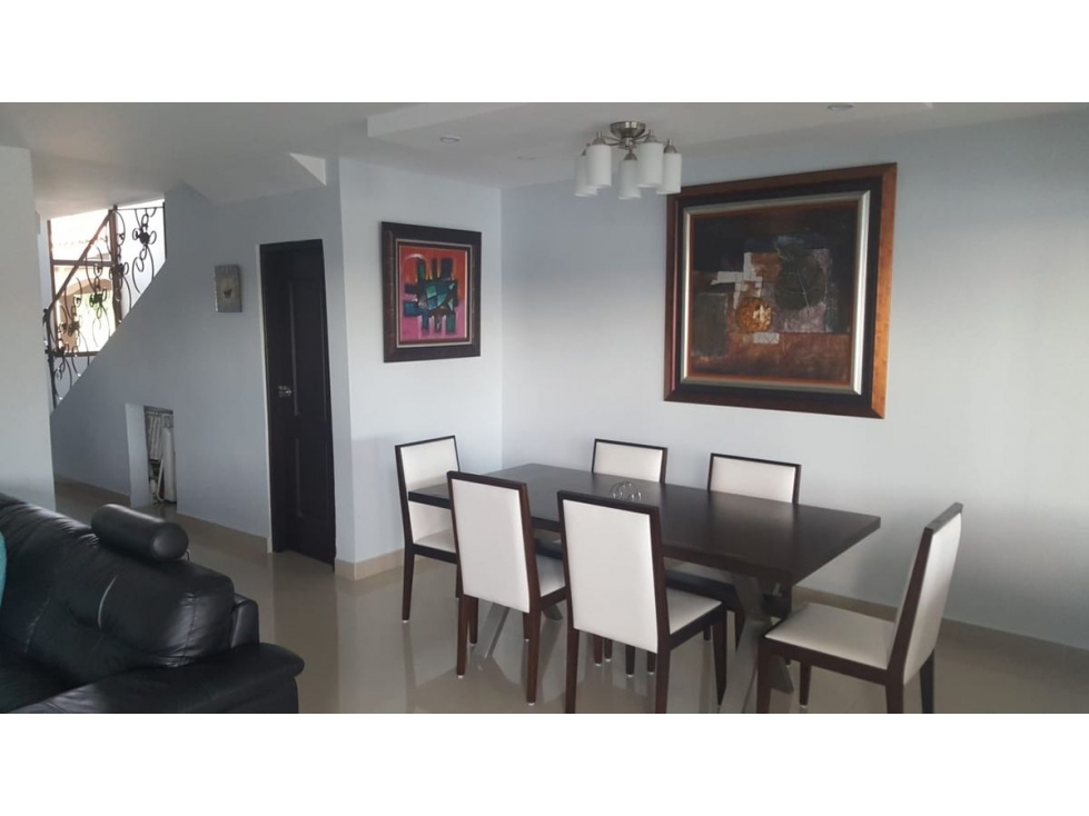 LAS CUMBRES / GREEN VILLAGE / 225m2 / 3 HABITACIONES / AMPLIA TERRAZA — foto 4