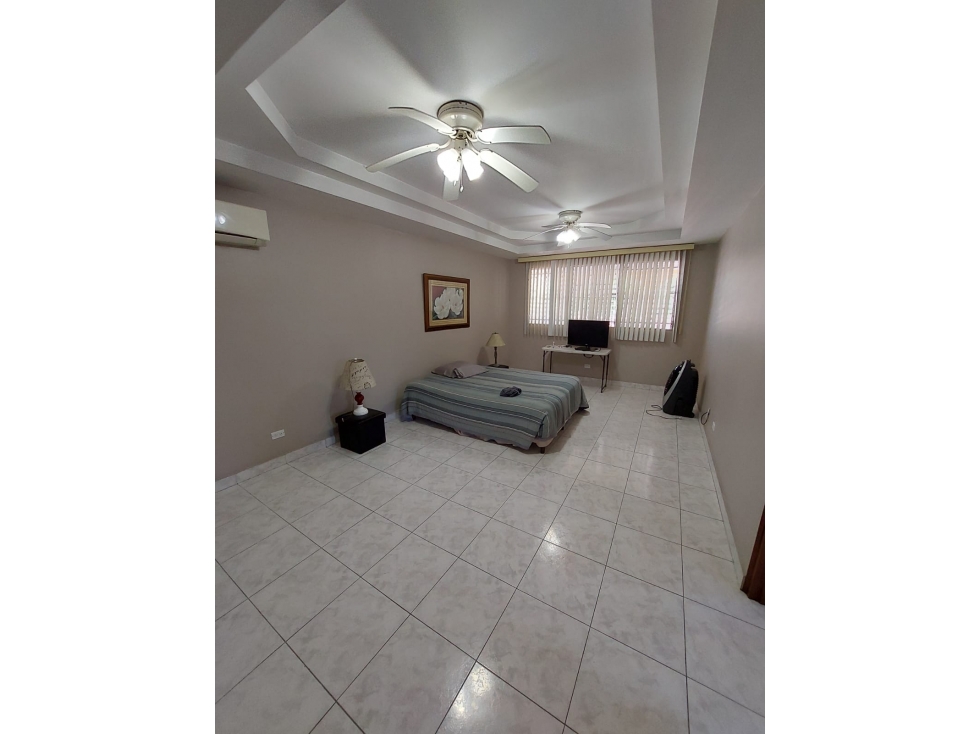 VILLA DE LAS FUENTES II / 400M / 2 PISOS / AMPLIA TERRAZA CON BAR — foto 6