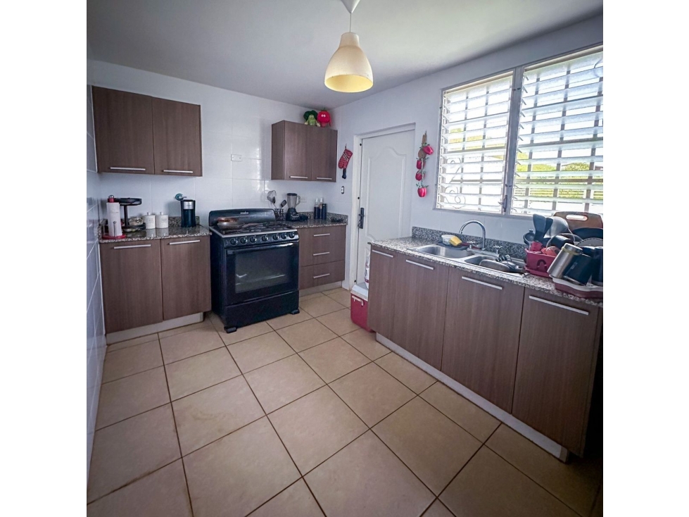 ARRAIJAN / BRISAS DEL GOLF / 395M / 3 HABITACION / 2 PARKING / PATIO — foto 5
