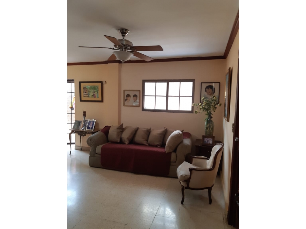 SAN FRANCISCO / VILLA LILLA / 570M2 / 2 NIVELES / TERRAZA / BALCON — foto 4