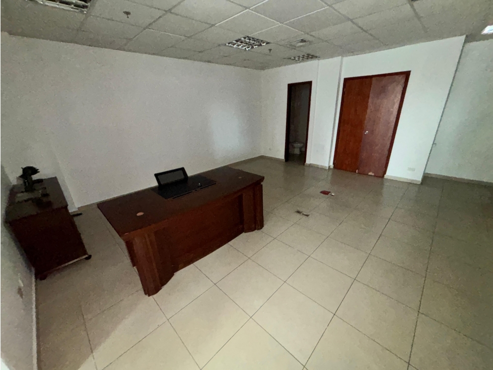 CALLE 50 / OFICINA / TORRE GLOBAL BANK / 116M / SOLO AIRES — foto 4